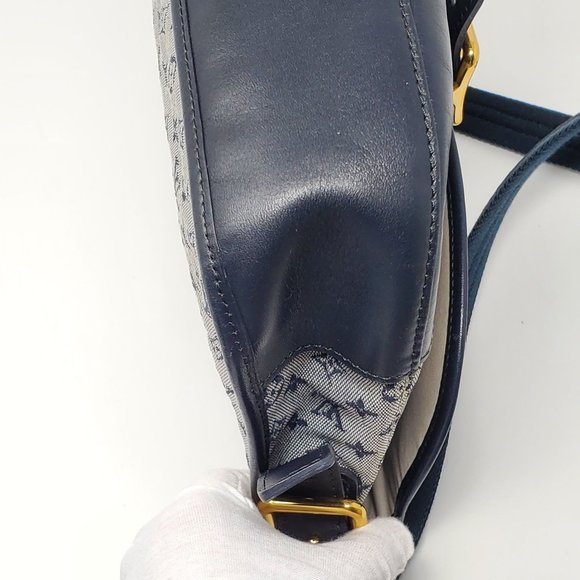 Auth Louis Vuitton Denim and Leather Crossbody Bag - Picture 9 of 16